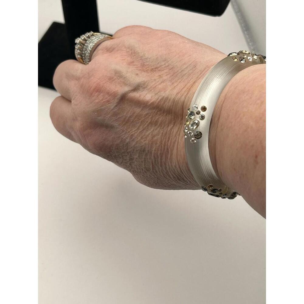 Alexis Bittar Swarovski Crystal Hinge Cuff In White Pearl Color Fits Size 7!